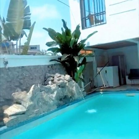 Appartement 2 Chambres Residence Avec Piscine Yaoundé Dış mekan fotoğraf